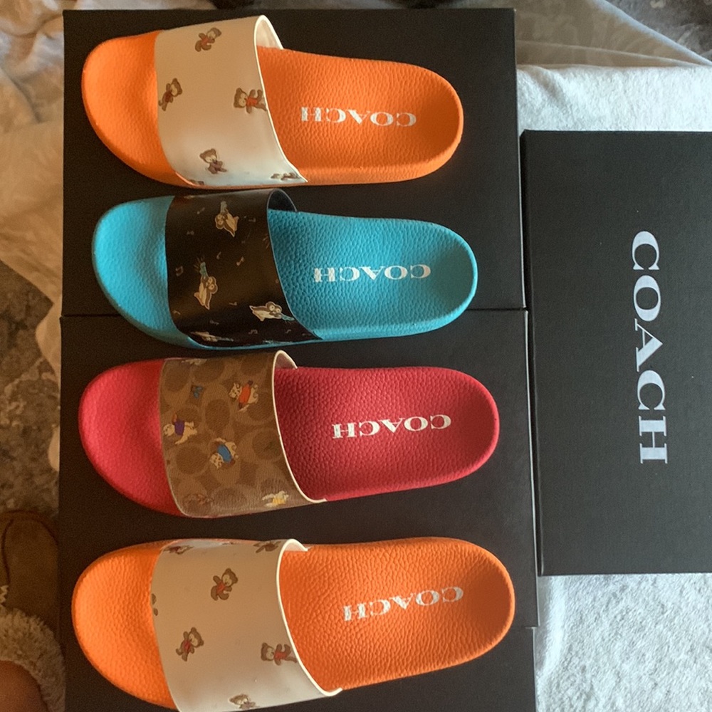 COACH Udele Sport/Pool Slides-Snowy Bear Chalk/Orange-NEW IN BOX sz 10 LAST ONE - Picture 2 of 6